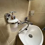 Hills Ii By Rent A Car Mi *