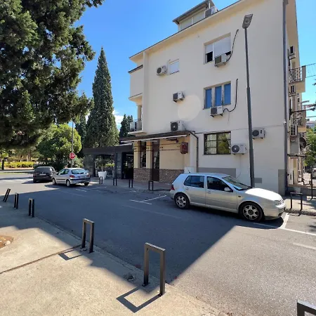 Hills Ii By Rent A Car Mi Daire